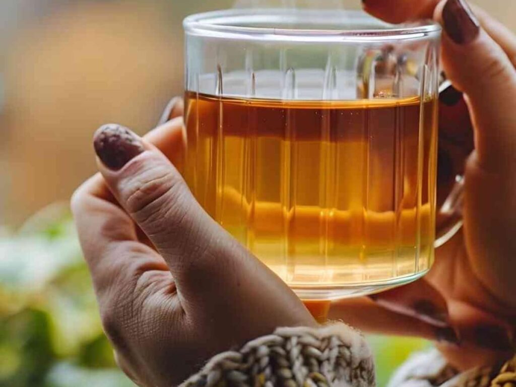 Banish Belly Fat with Ajwain Honey Tea: Recipe and Benefits Inside!