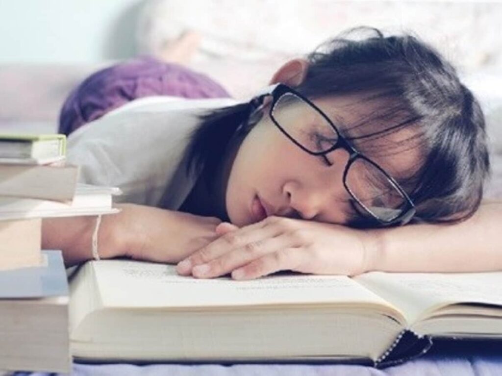 Boost Your Child's Focus: 5 Parenting Tips to Fight Study Fatigue