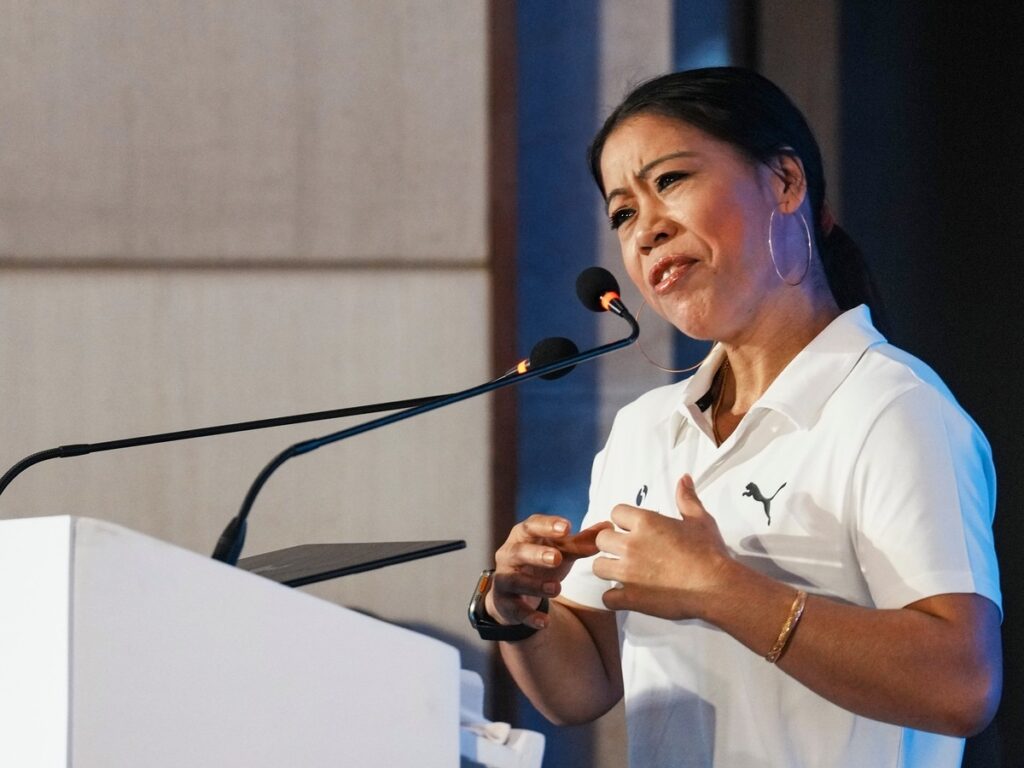 Mary Kom Breaks Silence on Vinesh Phogat's Olympic Weight Controversy