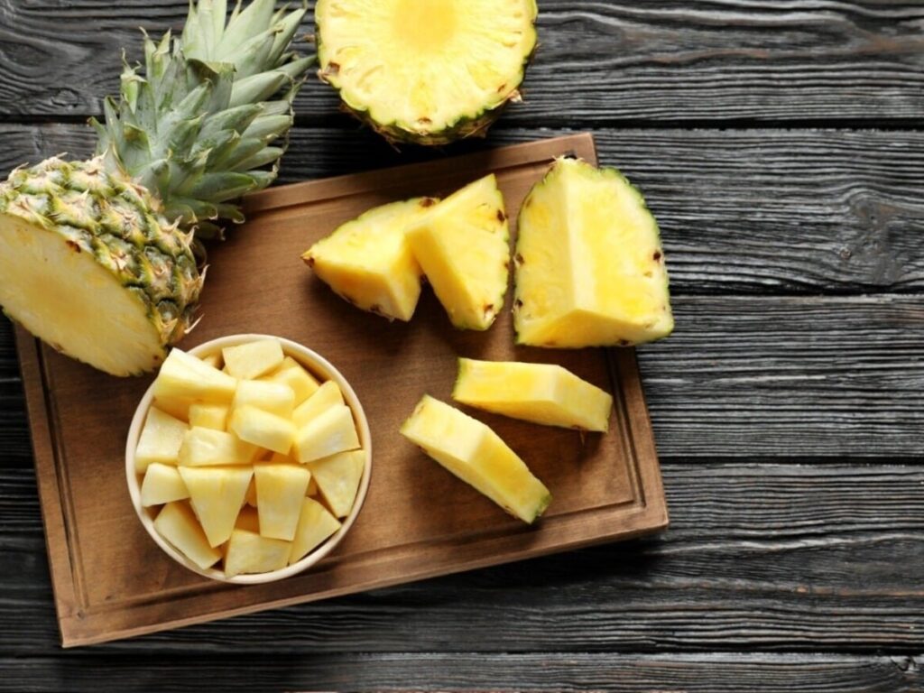 Soothe Your Throat: The Right Way to Enjoy Pineapple!