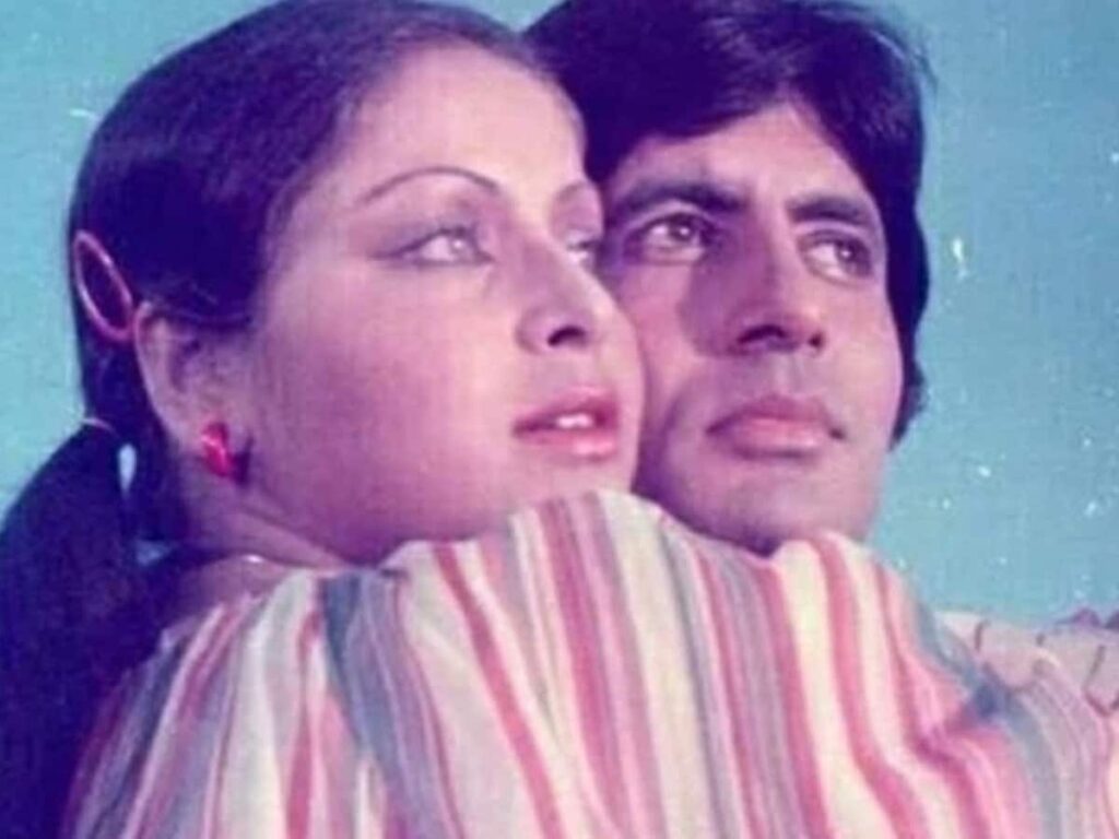 Amitabh Bachchan Gets Slapped by Rakhi in Blockbuster Film