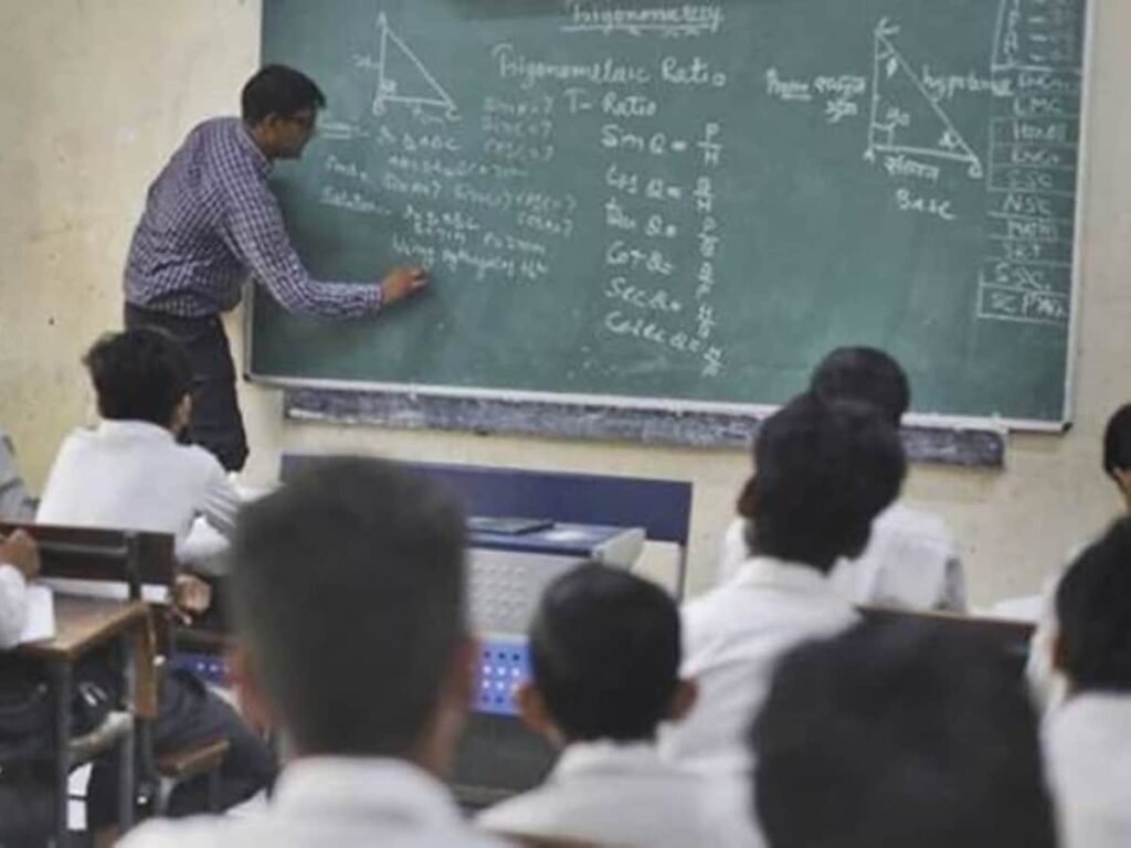 Golden Opportunity to Become a Teacher: Apply Now for 35,726 Open Positions!