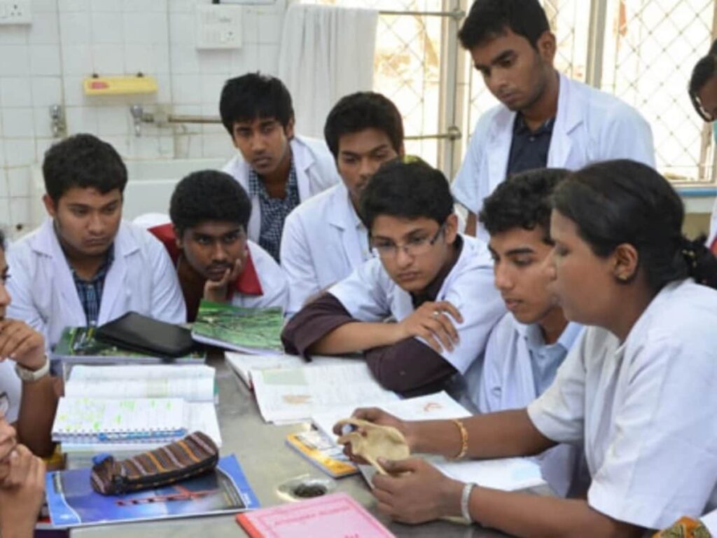 Medical College Fees and Stipends Now Transparent, NMC Issues Strict Orders